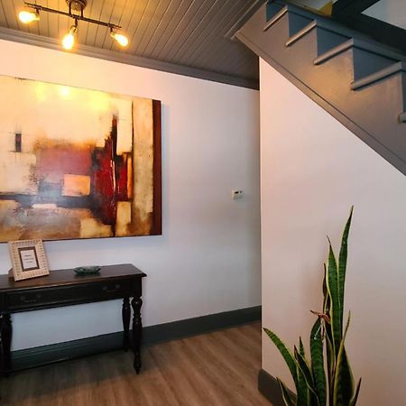 La Petite Auberge Sur Queen Rawdon Eksteriør billede
